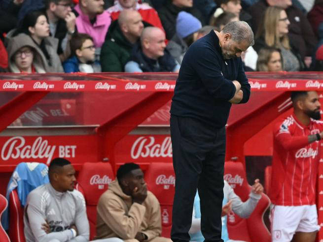 关于主教练战术妙用,带领球队取胜的信息 关于主教练战术妙用,带领球队取胜的信息