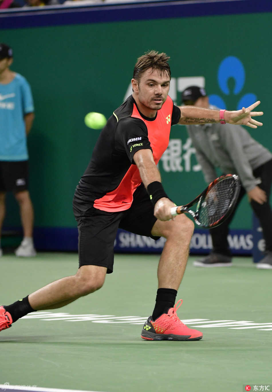 关于西班牙网球队翻盘法国网球队，瓦林卡惊艳世界的信息