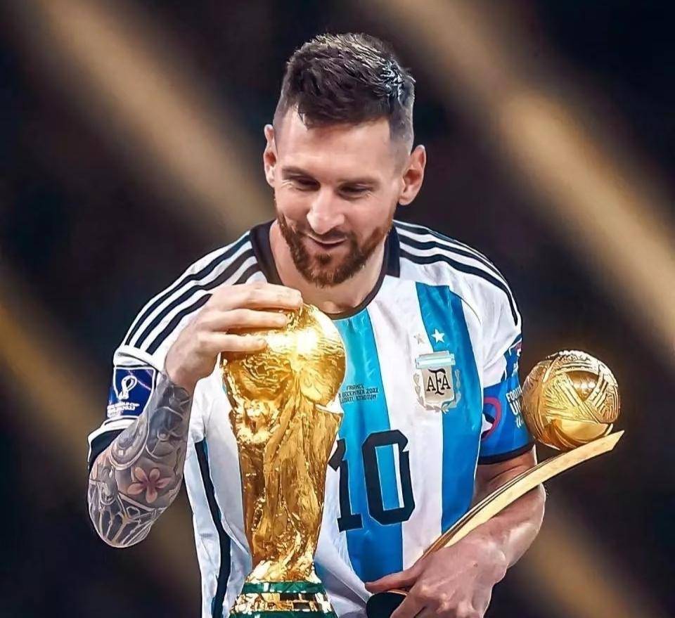 关于瑞士爆冷日本，梅西完成帽子戏法的信息