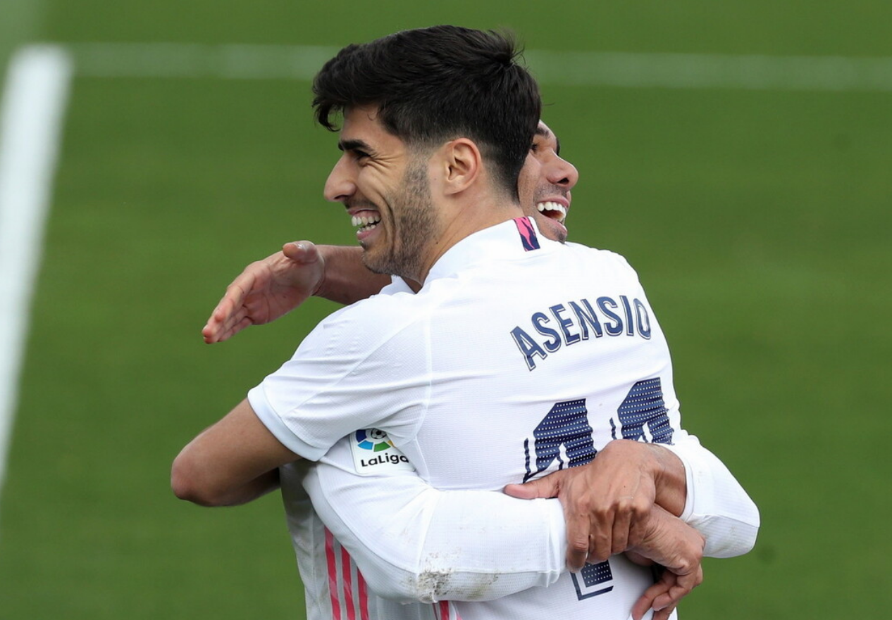 包含塞内加尔力克美国，本泽马刷新纪录的词条