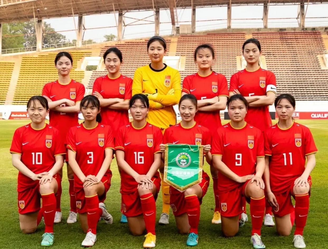 U-女足队在亚洲杯上喜获胜仗 U-女足队在亚洲杯上喜获胜仗