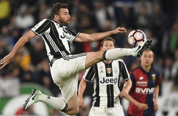 关于弗莱堡主场大胜科隆，士气大增的信息