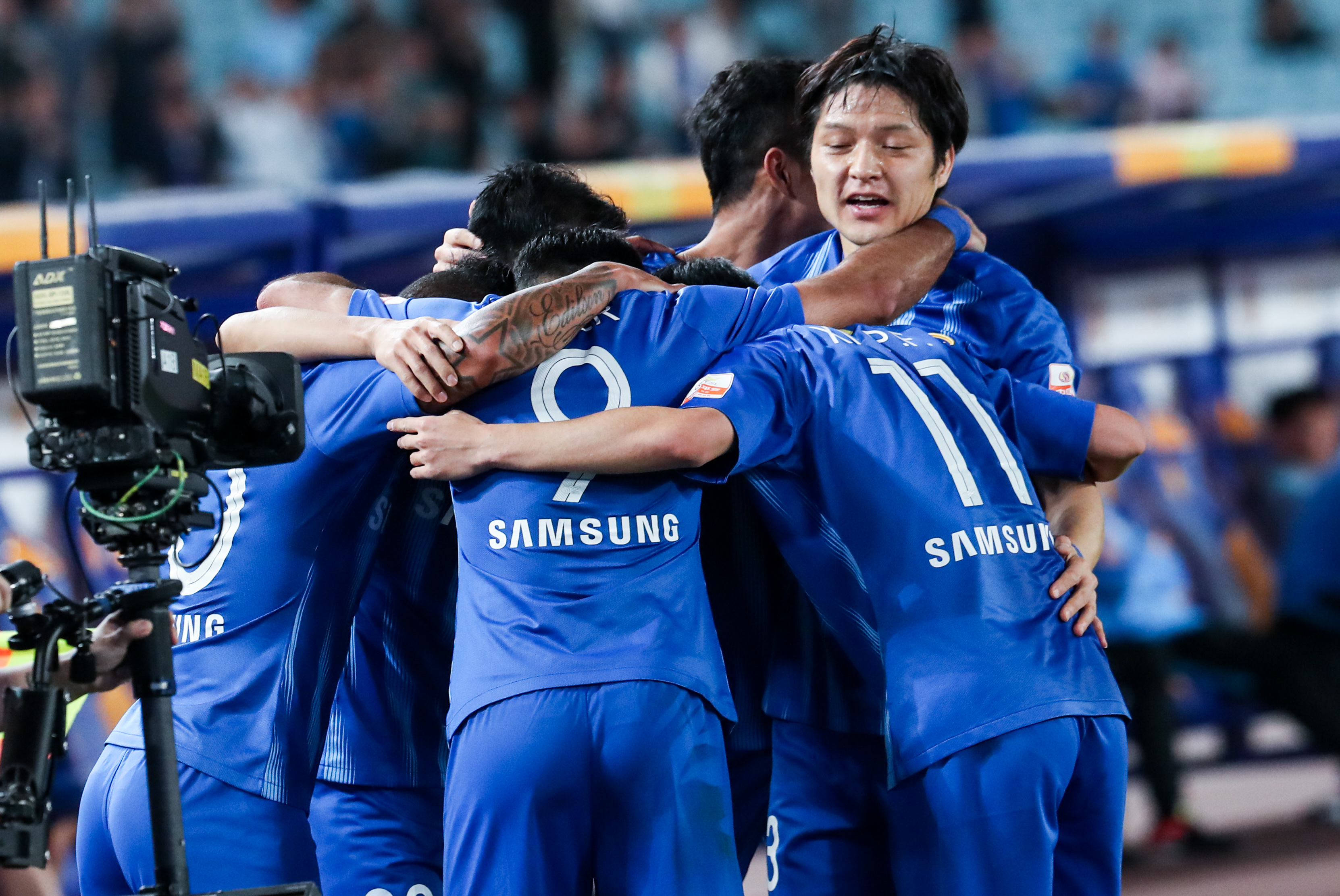 篮球比赛中双方实力悬殊，一方轻取胜利的简单介绍