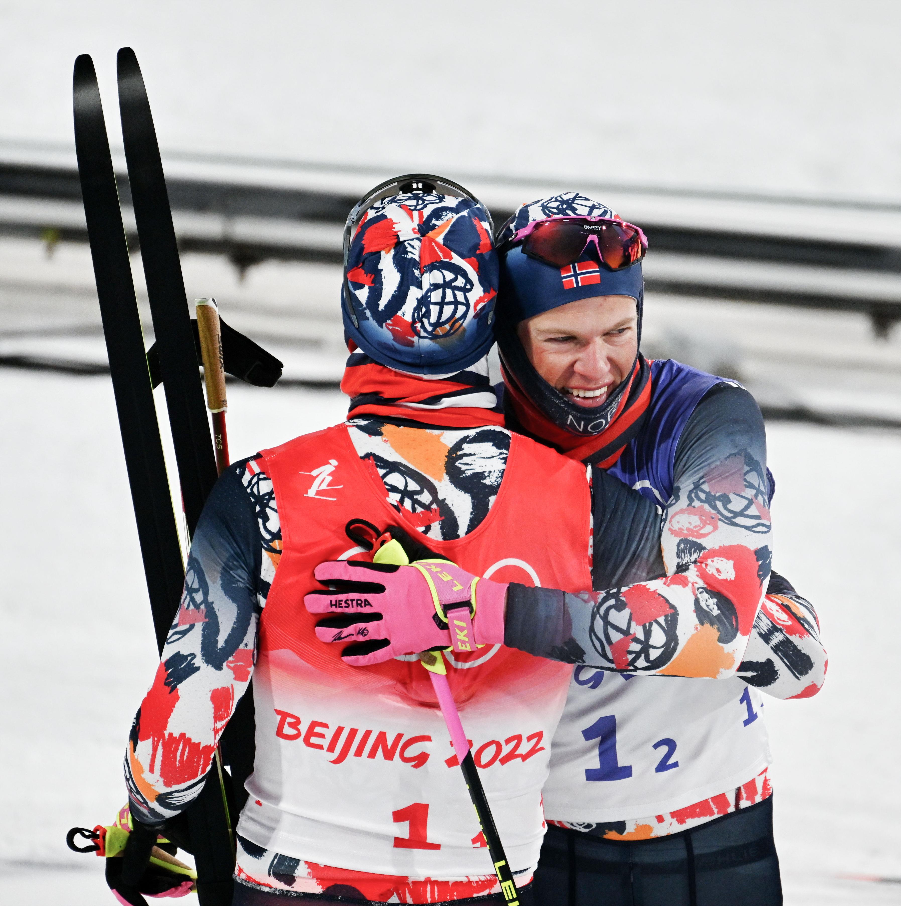 关于男子越野滑雪挪威选手驰骋尽力夺金的信息