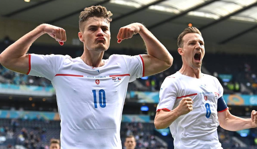 荷兰连克摩尔多瓦,掌握晋级主动权的简单介绍 荷兰连克摩尔多瓦,掌握晋级主动权的简单介绍