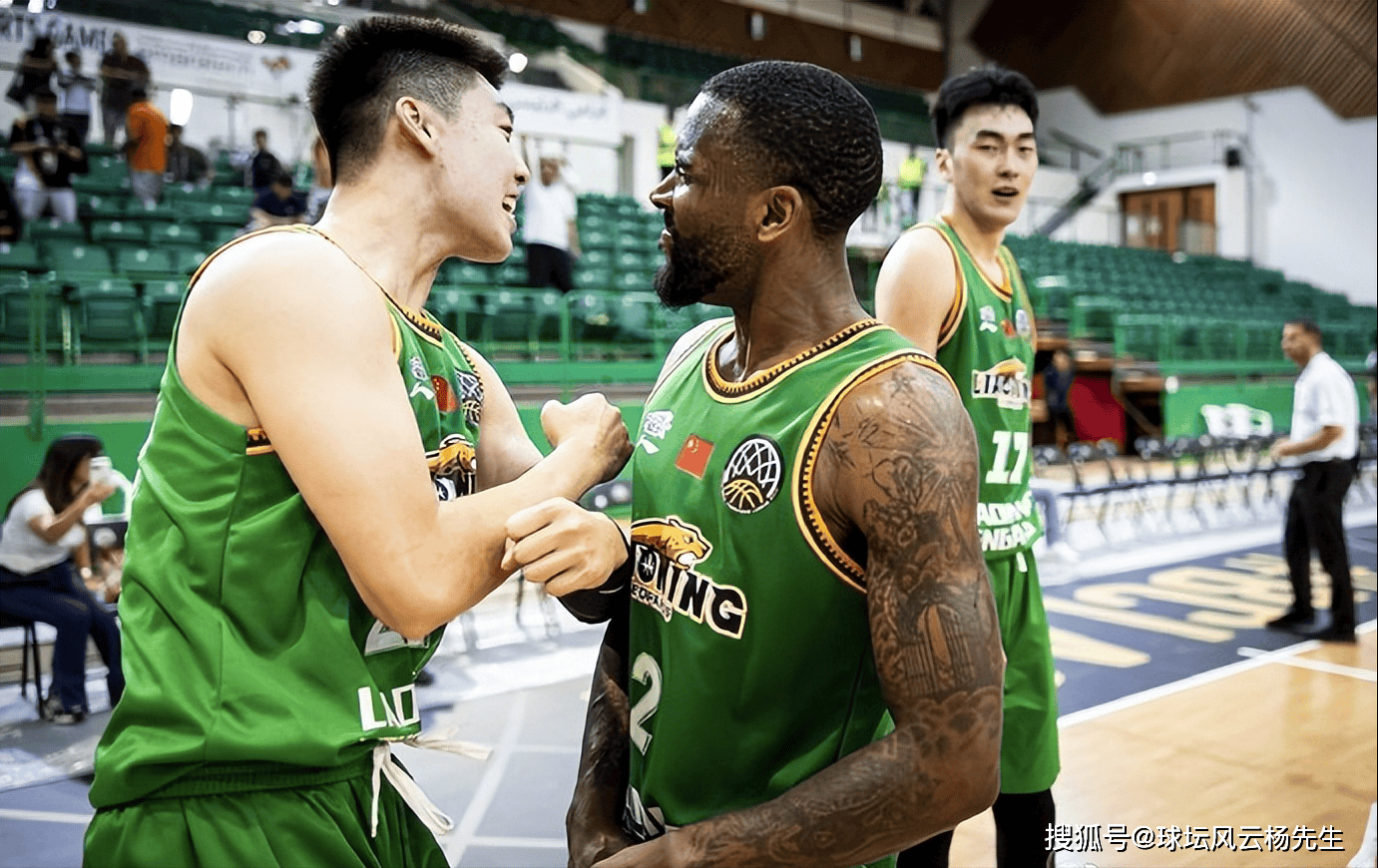 辽宁男篮表现不俗，成功逆转取得胜利