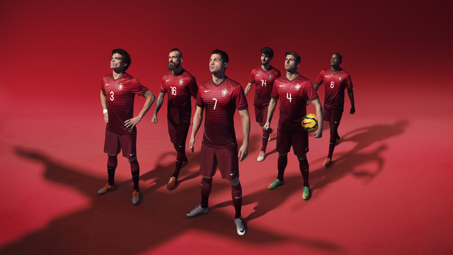 伊布天神下凡!尼斯力克贝蒂斯登顶,39岁神锋再演关键先生