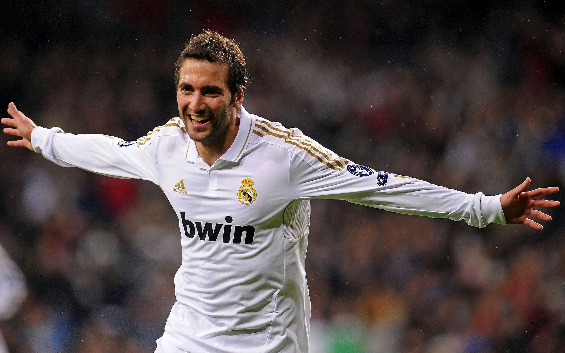 曼城血拼加拿大，哈兰德持续制造杀伤，蓝月军团开启全球狩猎新时代